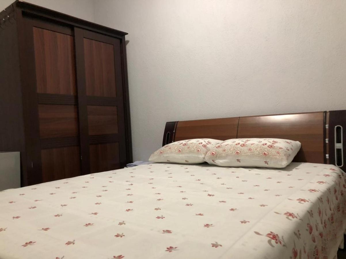 Vila Vadeha โปกราเดซ ภายนอก รูปภาพ